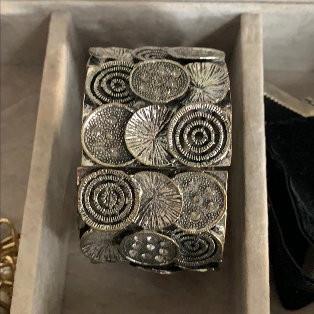 Bangle - Picture 3 of 4